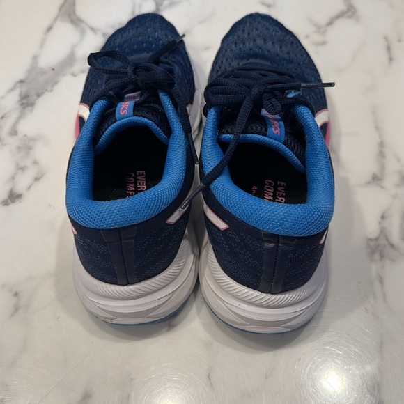 ASICS Women’s Sneaker - Picture 4 of 4